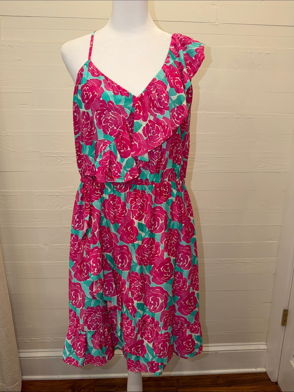 Vineyard Vines Kentucky Derby One-Shoulder Floral Sundress in Pink & Teal